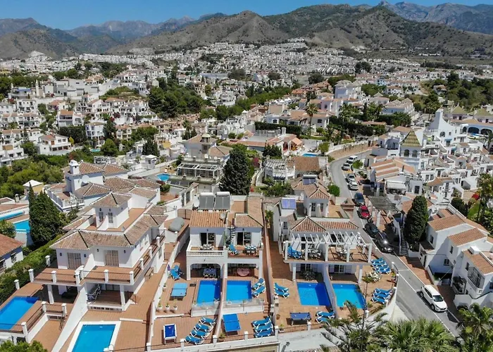 Paradise - Dos Ardillas * Nerja