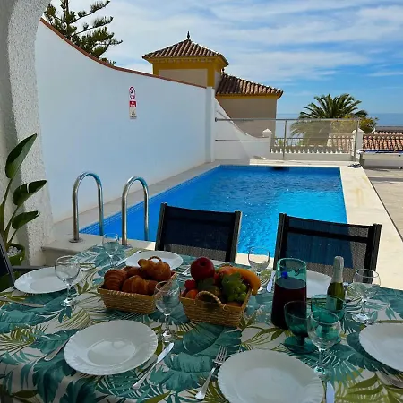 Paradise - Dos Ardillas Villa *