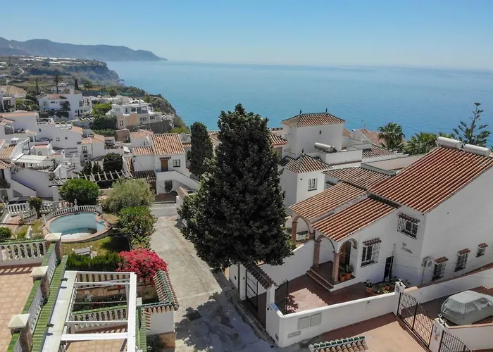 Paradise - Dos Ardillas * Nerja